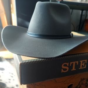 Stetson Seneca Buffalo Felt 4x Men's Hat, 6 3/4, Granite Grey LIKE NEW